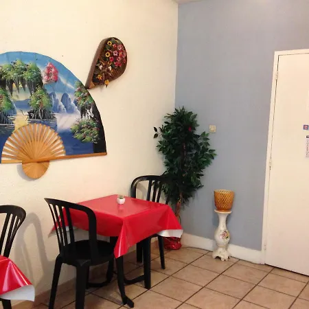 מלון Du Parc